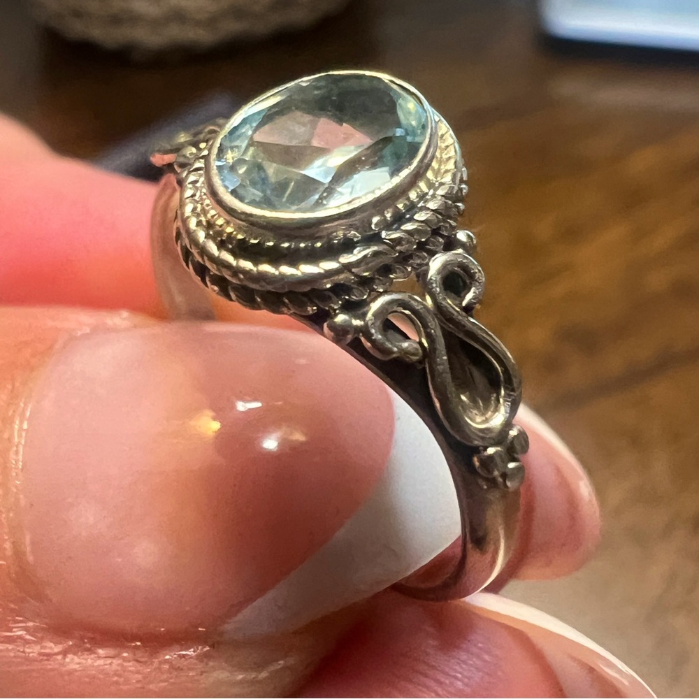 Blue Topaz sterling Silver Ring Size 7